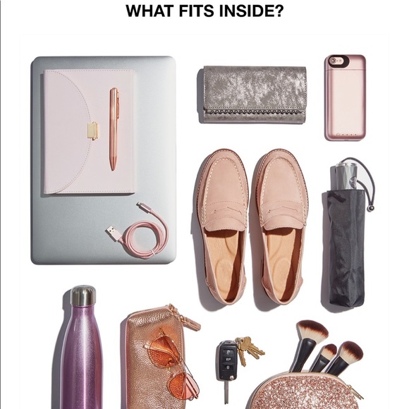 Black purse - Picture 4 of 10